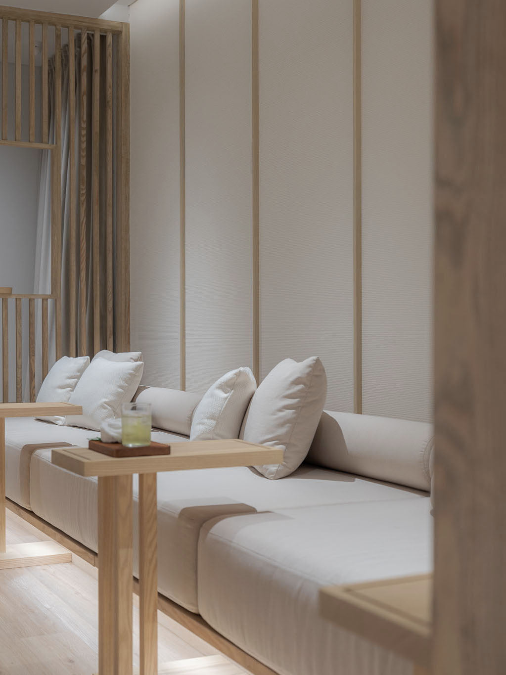 premium massage spa bangkok chidlom experience best spa